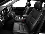  Front seats from Drivers Side photo